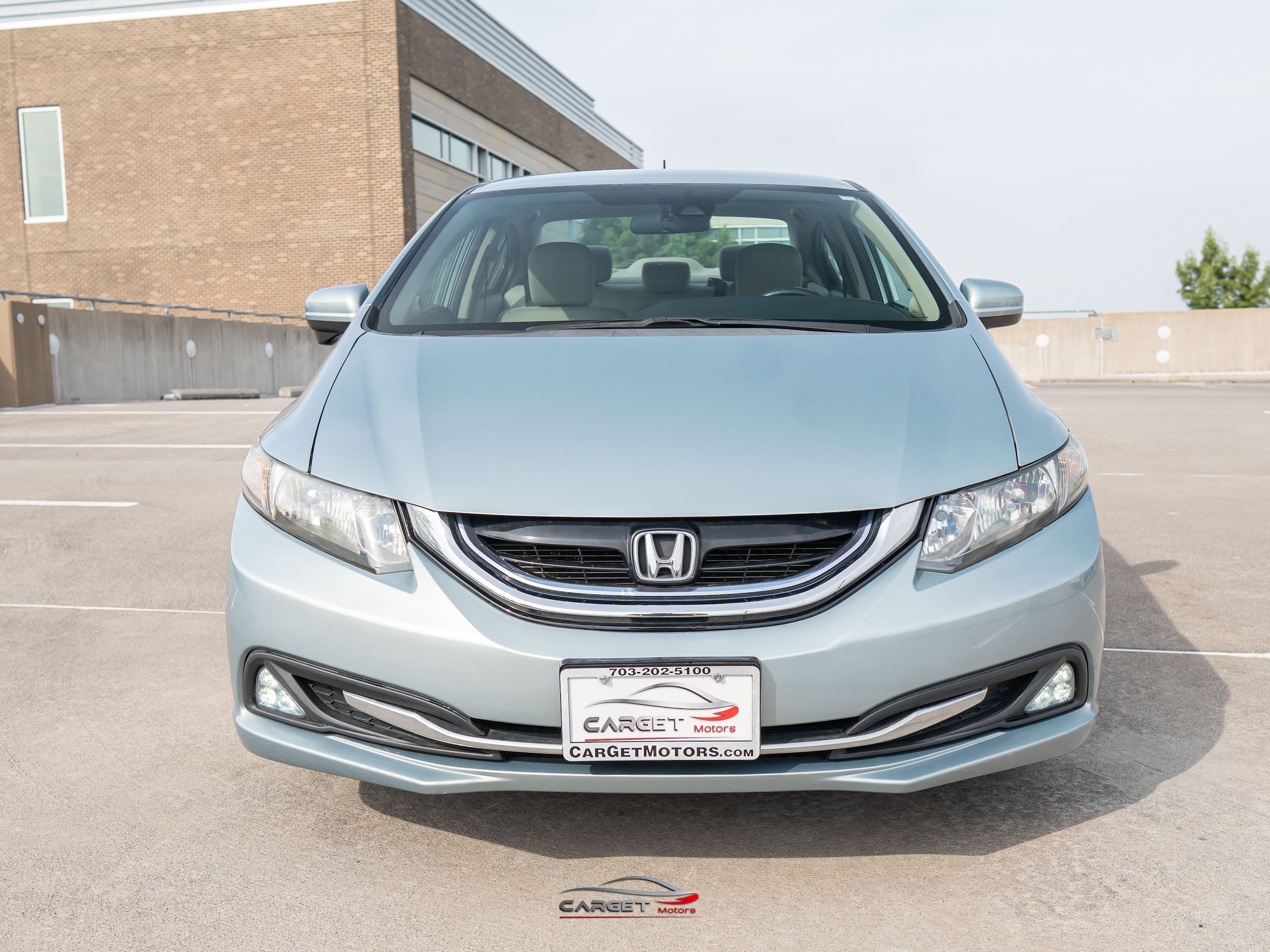 Used 2014 Honda Civic Hybrid Sedan image 2