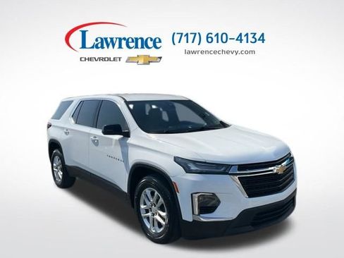 Used 2022 Chevrolet Traverse LS w/ LPO, Floor Liner Package image 1