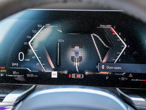 Used 2025 BMW 760i xDrive w/ Executive Package image 15