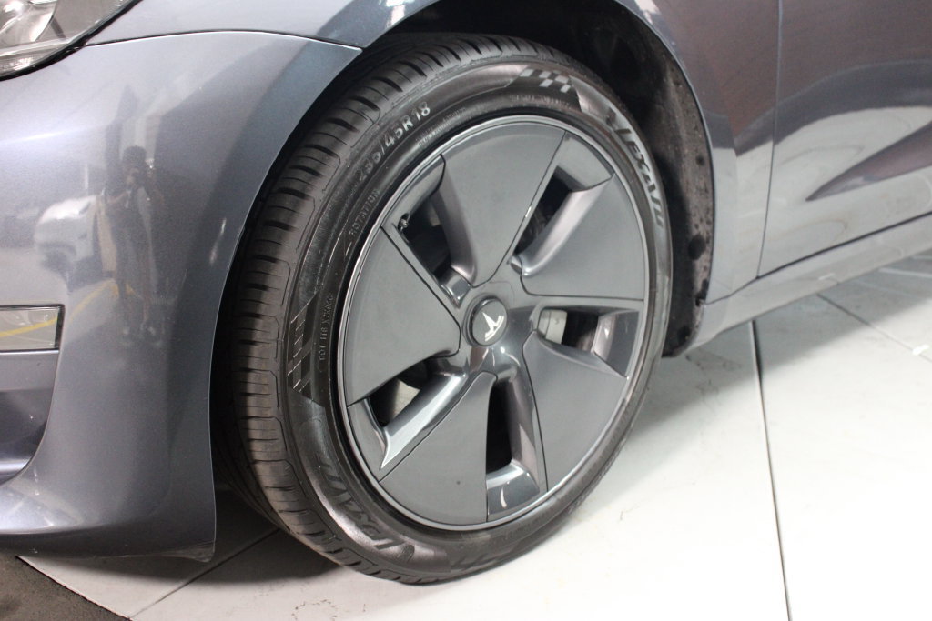 Used 2023 Tesla Model 3 Long Range AWD/4WD image 10