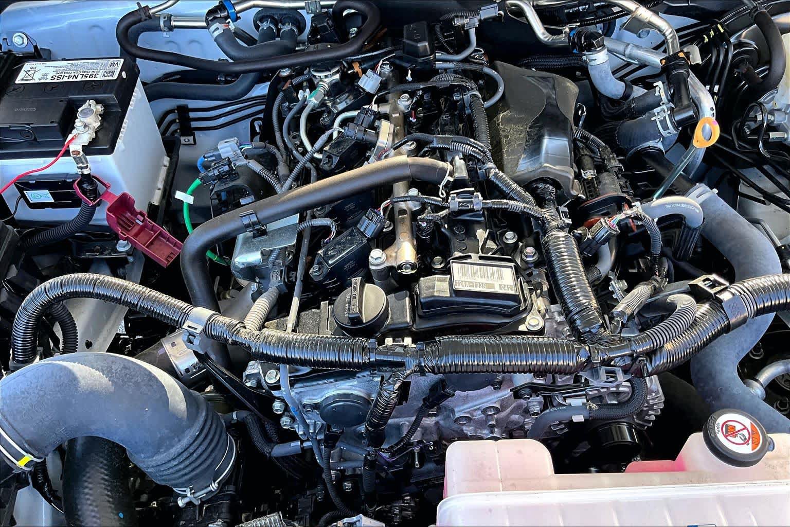 Certified 2025 Toyota Tacoma SR5 RWD image 33