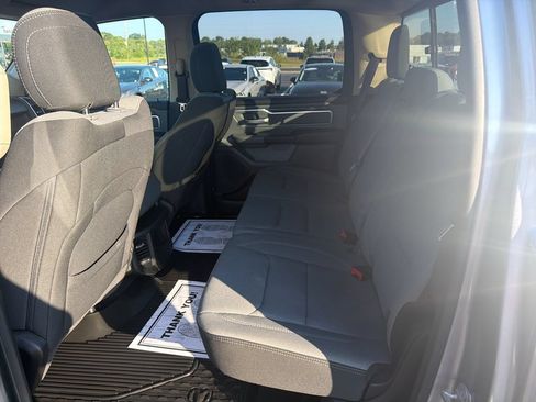 Used 2020 RAM 1500 Big Horn AWD/4WD image 12