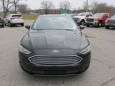 Used 2018 Ford Fusion S image 3