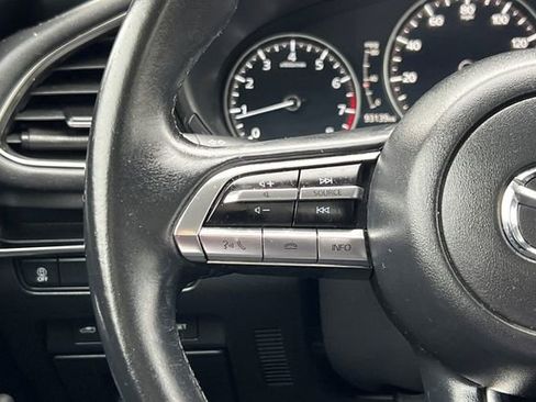 Used 2021 MAZDA MAZDA3 s image 25