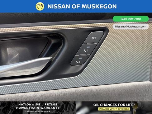 New 2025 Nissan Murano SL image 11