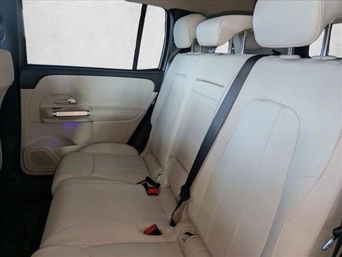 New 2026 Mercedes-Benz GLB 250 image 16