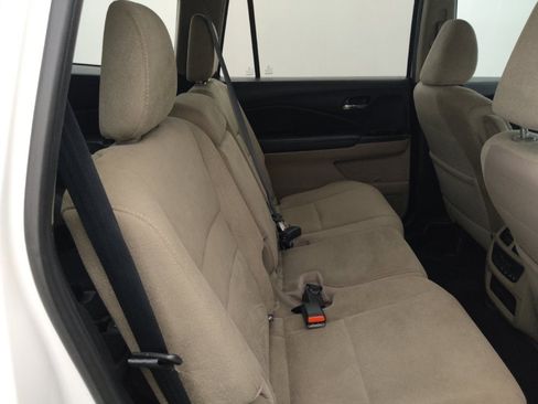 Used 2019 Honda Pilot EX image 19