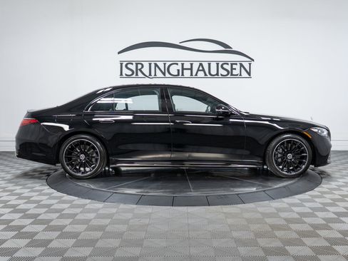 Certified 2023 Mercedes-Benz S 500 4MATIC image 4