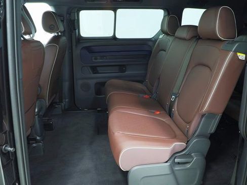 New 2025 Volkswagen ID. Buzz Pro S image 30