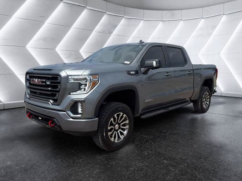 Used 2021 GMC Sierra 1500 AT4 w/ AT4 Premium Package AWD/4WD image 3