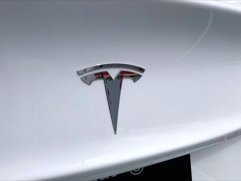 Used 2021 Tesla Model 3 Standard Range Plus RWD image 8