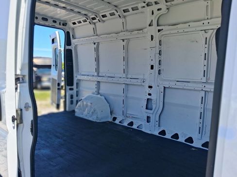 Used 2022 RAM ProMaster 2500 FWD image 19