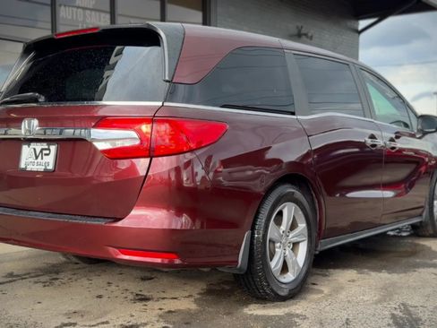 Used 2019 Honda Odyssey EX image 2
