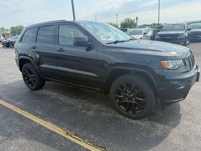 Used 2020 Jeep Grand Cherokee Altitude
