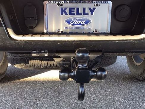 Used 2021 GMC Canyon AT4 w/ Driver Alert Package image 10