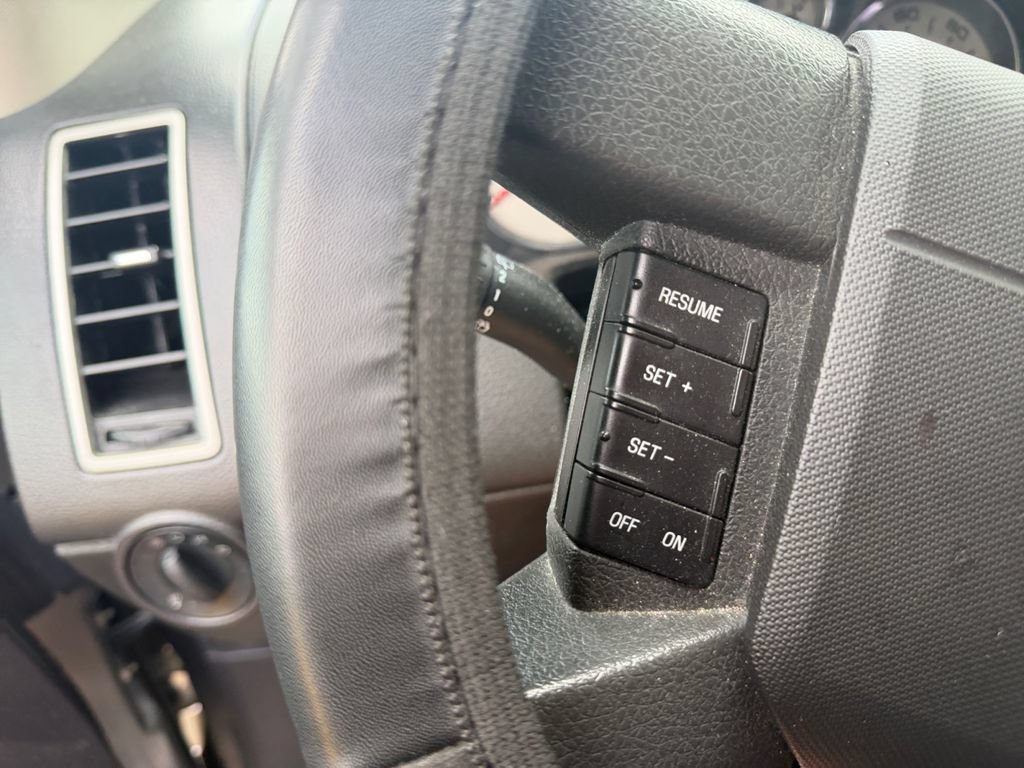 Used 2008 Ford Edge SEL FWD image 15