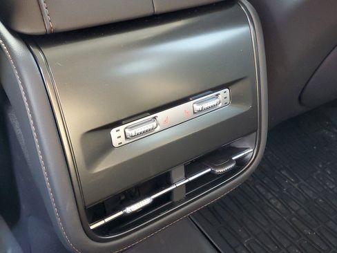 New 2026 Lincoln Nautilus Reserve image 30