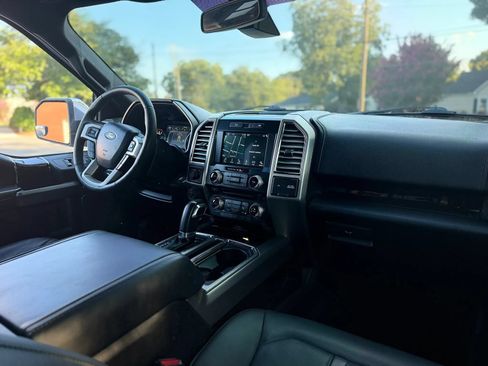 Used 2016 Ford F150 Platinum w/ Technology Package RWD image 12