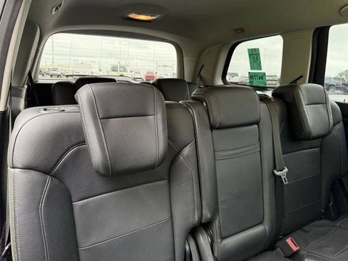Used 2018 Mercedes-Benz GLS 550 4MATIC image 17