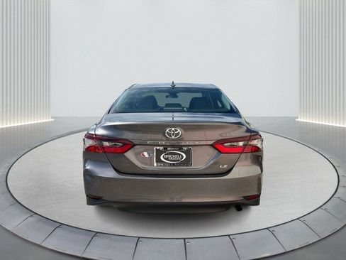 Used 2024 Toyota Camry LE image 8