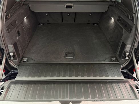 Used 2024 BMW X5 sDrive40i w/ M Sport Package RWD image 31