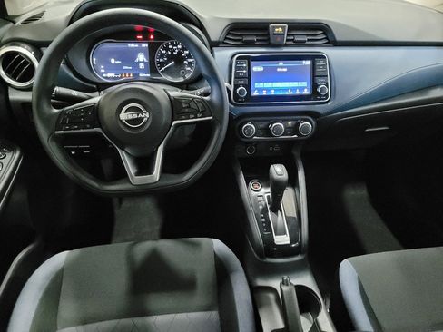 Used 2025 Nissan Versa SV w/ Trunk Package FWD image 22
