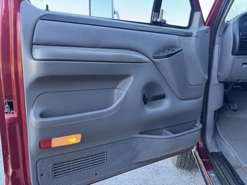 Used 1997 Ford F250 4x4 SuperCab Heavy Duty image 14