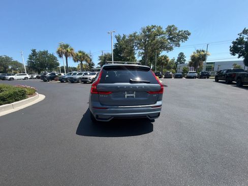 Used 2024 Volvo XC60 B5 Plus w/ Protection Package Premier AWD/4WD image 15