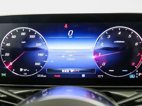 Used 2023 Mercedes-Benz C 300 Sedan image 25