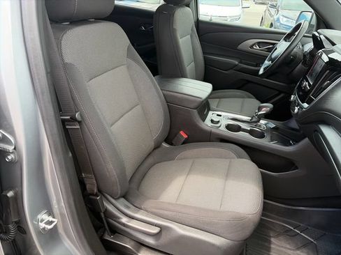 Used 2023 Chevrolet Traverse LT w/ LPO, Floor Liner Package AWD/4WD image 37