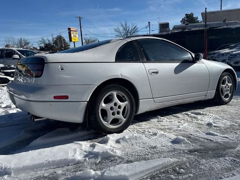 Used 1996 Nissan 300ZX Hatchback image 6