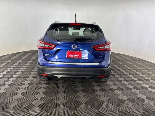 Used 2022 Nissan Rogue Sport SV FWD image 6