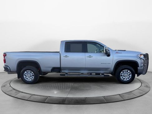 Used 2023 Chevrolet Silverado 3500 LTZ w/ Z71 Off-Road Package image 4