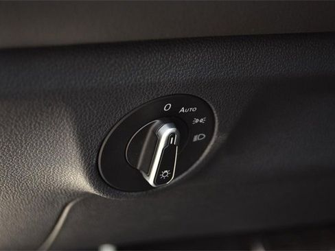 New 2025 Volkswagen Jetta Sport image 11