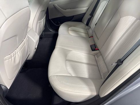 Used 2016 Hyundai Sonata SE image 20