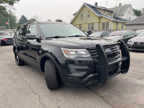 Used 2019 Ford Explorer 4WD Police Interceptor image 3