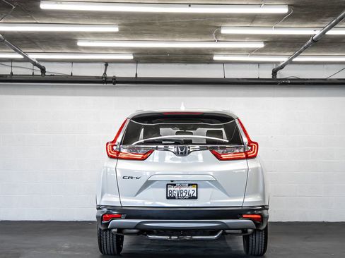 Used 2018 Honda CR-V EX image 4