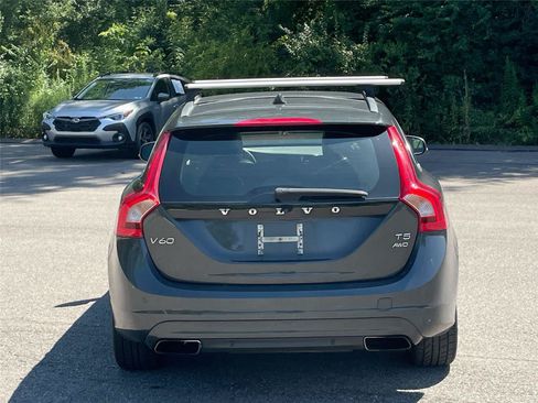 Used 2015 Volvo V60 T5 Premier AWD/4WD image 4