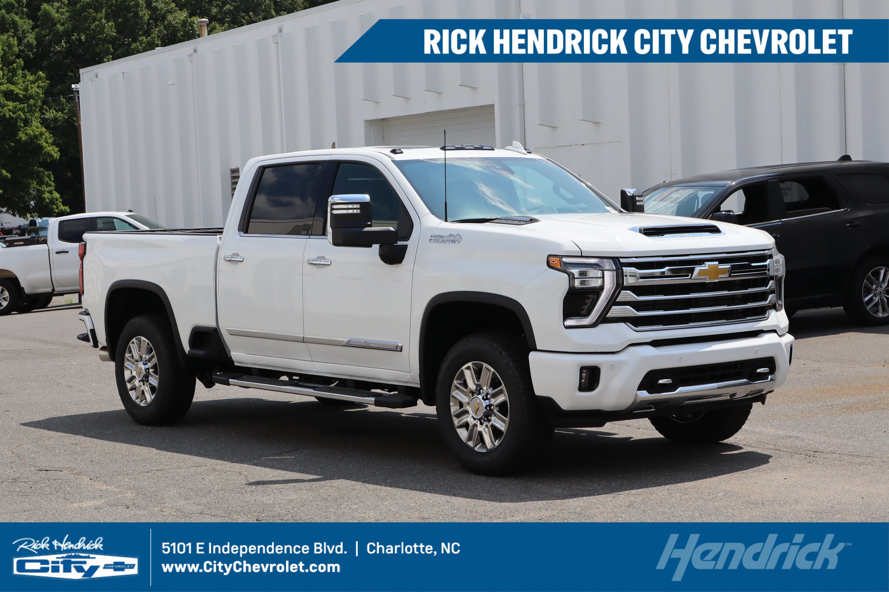 New 2026 Chevrolet Silverado 2500 High Country w/ Technology Package AWD/4WD image 1