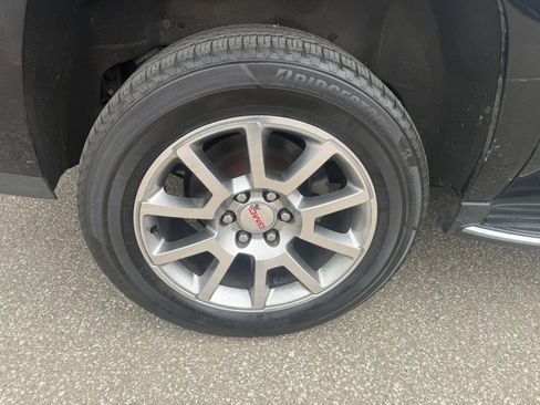 Used 2020 GMC Yukon XL Denali AWD/4WD image 36