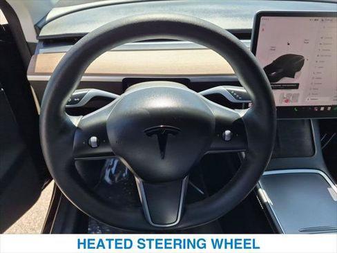 Used 2022 Tesla Model Y Long Range AWD/4WD image 15