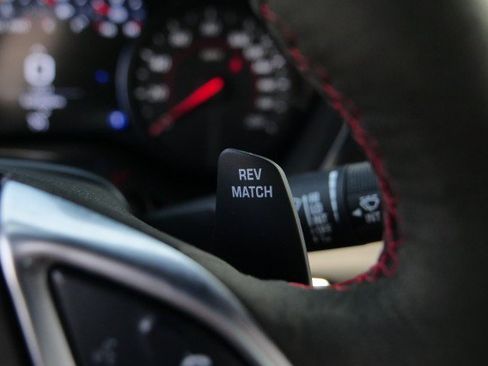 Used 2023 Chevrolet Camaro ZL1 RWD image 23