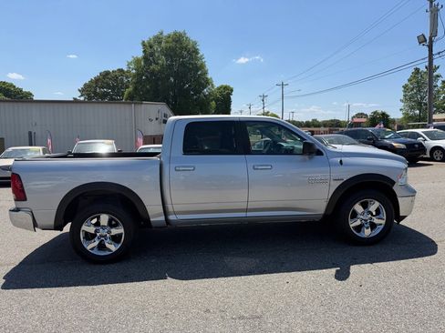 Used 2016 RAM 1500 Big Horn AWD/4WD image 5