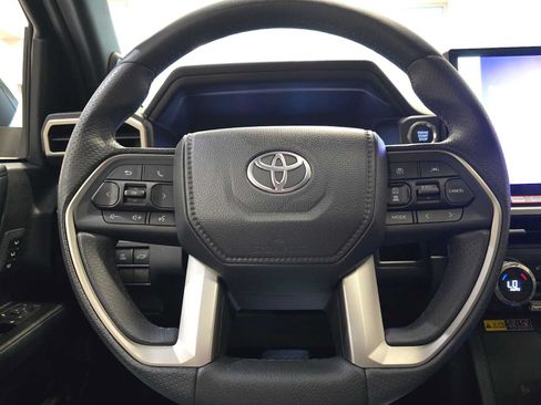 Certified 2026 Toyota 4Runner Limited AWD/4WD image 11