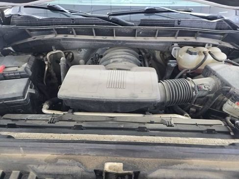 Used 2019 GMC Sierra 1500 SLE w/ X31 Off-Road Package AWD/4WD image 15