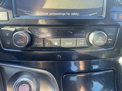 Used 2017 Nissan Maxima SR w/ Midnight Edition image 14