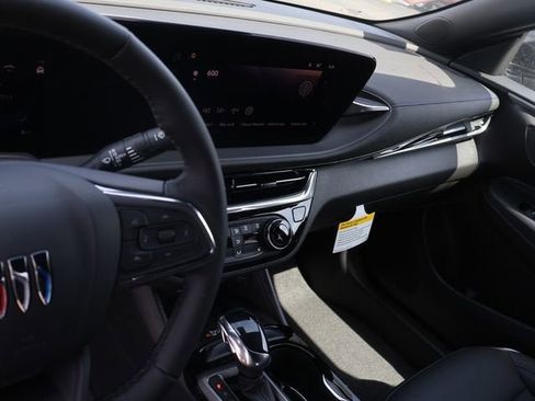 New 2026 Buick Envista Sport Touring w/ Convenience I Package FWD image 22