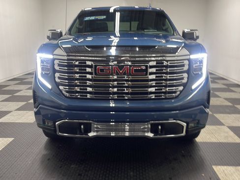Used 2025 GMC Sierra 1500 Denali w/ Denali Reserve Package AWD/4WD image 25