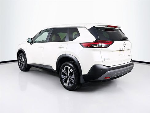 Used 2023 Nissan Rogue SV AWD/4WD image 5