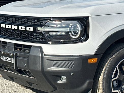 New 2025 Ford Bronco Sport Outer Banks w/ Outer Banks Tech Package+ image 2